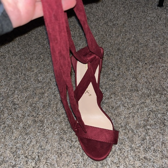 Maroon high heels with long “ribbon” like tie ✨ - Picture 3 of 5
